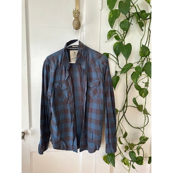 American Eagle men’s size large blue plaid button-down - Picture 1 of 6